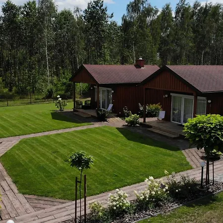 Alojamento de Turismo Selvagem Miedzy Lasem A Wsia