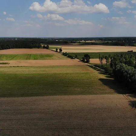 Miedzy Lasem A Wsia Alojamento de Turismo Selvagem *